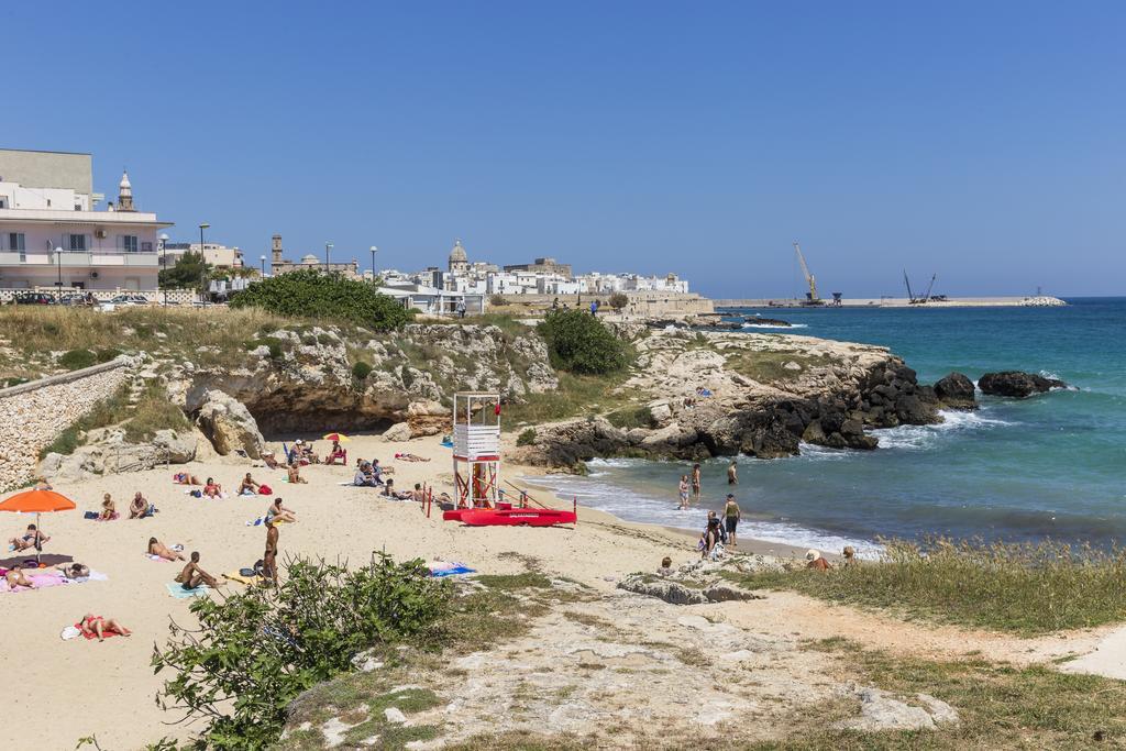 Casetta Sul Mare A Monopoli Eksteriør bilde