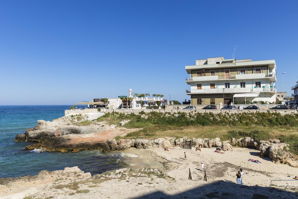 Casetta Sul Mare A Monopoli Eksteriør bilde